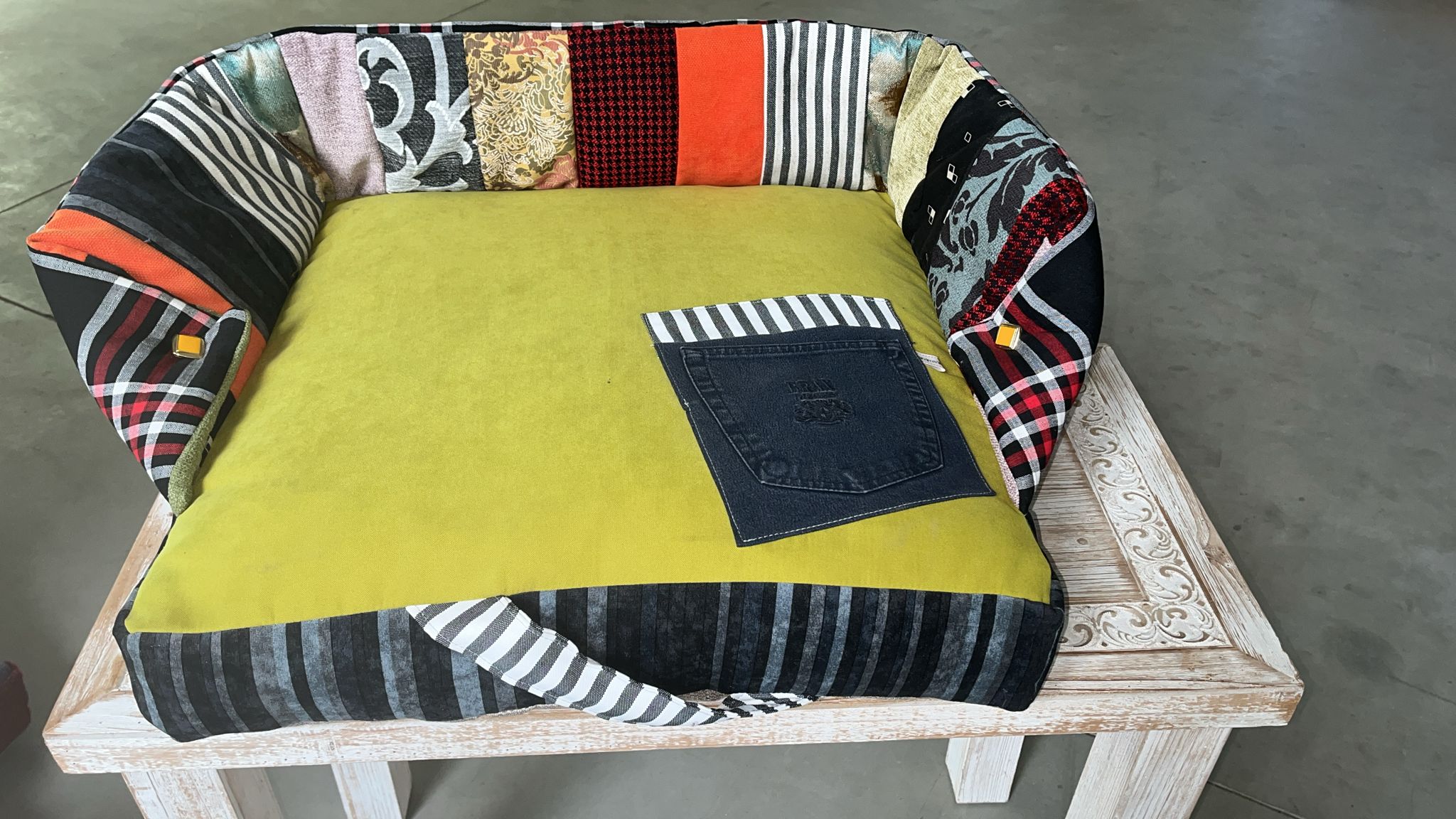 Bett/Sofa Green Handgemacht